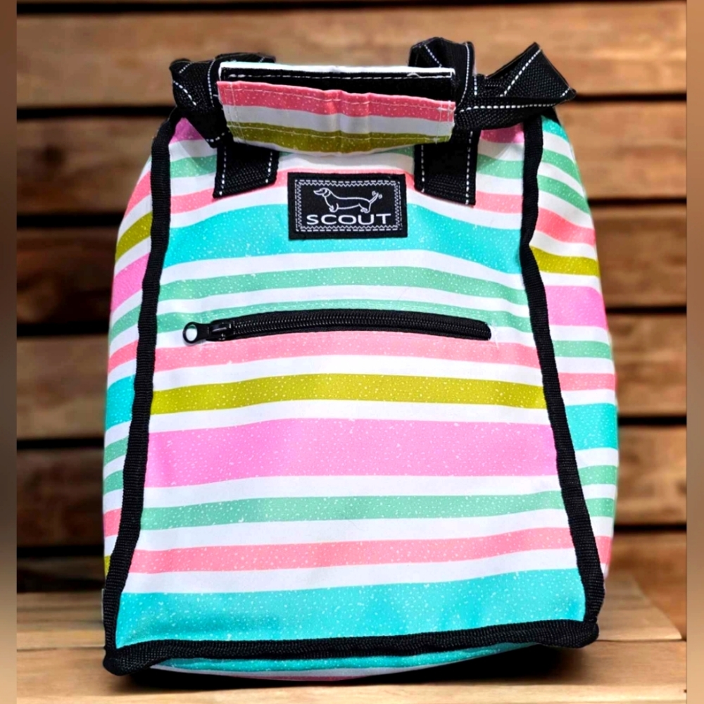 SCOUT uptown girl soft sided cooler